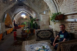 Good restaurant in old Caravanserai in Zanjan